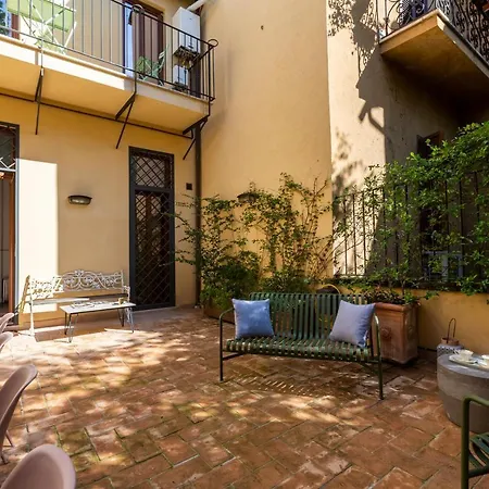 Experience Collection By Romac - Margana Palace Apartment