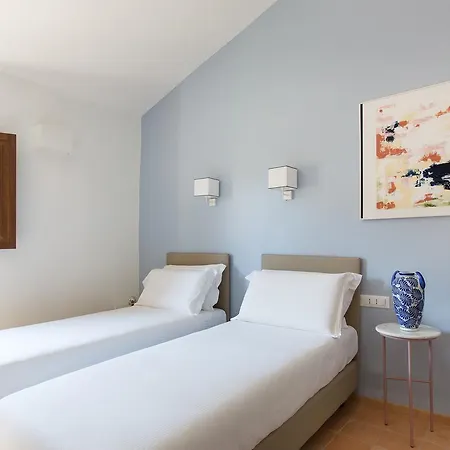 Experience Collection By Romac - Margana Palace Apartment