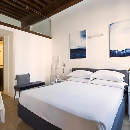Experience Collection By Romac - Margana Palace Apartment *