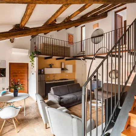 Experience Collection By Romac - Margana Palace Apartament *